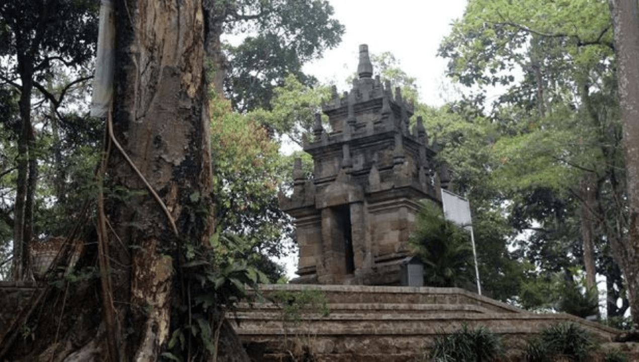 Candi Cangkuang