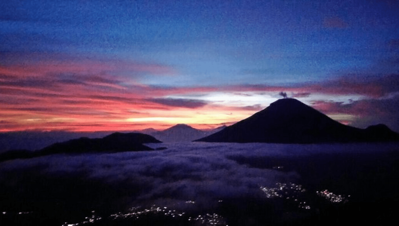 Pesona Golden Sunrise Bukit Sikunir