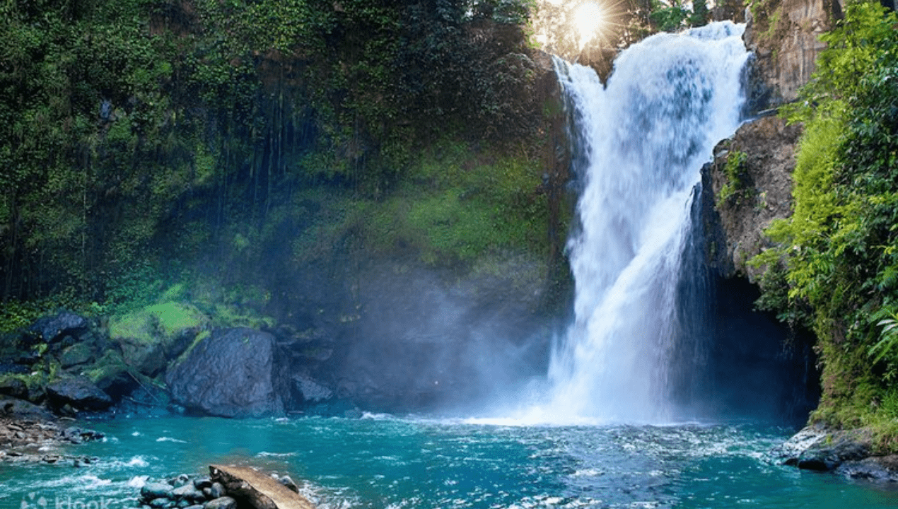 Tegenungan Waterfall
