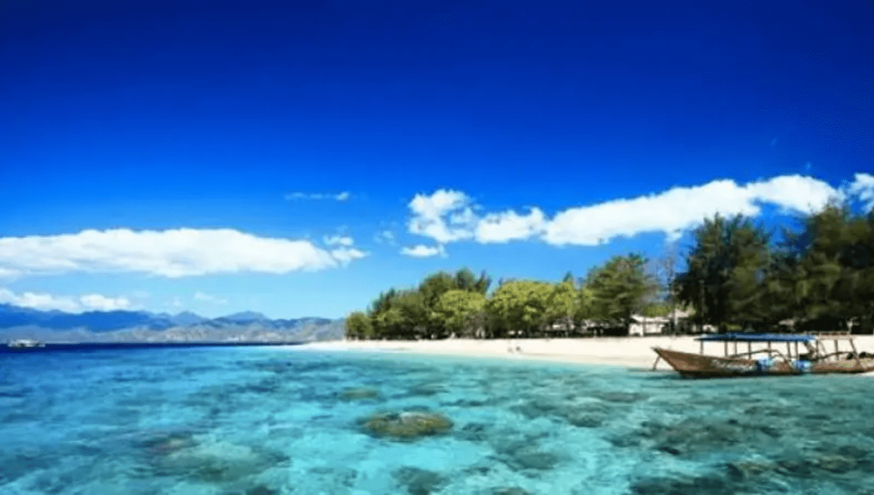 Wisata Pantai Gili Trawangan