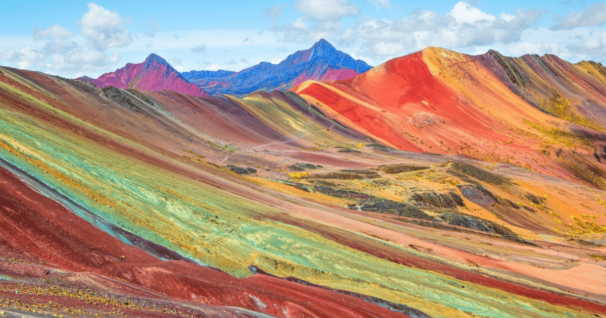 Gunung Vinicunca Peru