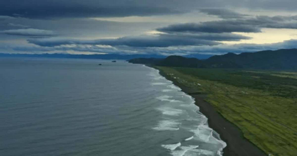 Pantai Khalaktyrsky Rusia