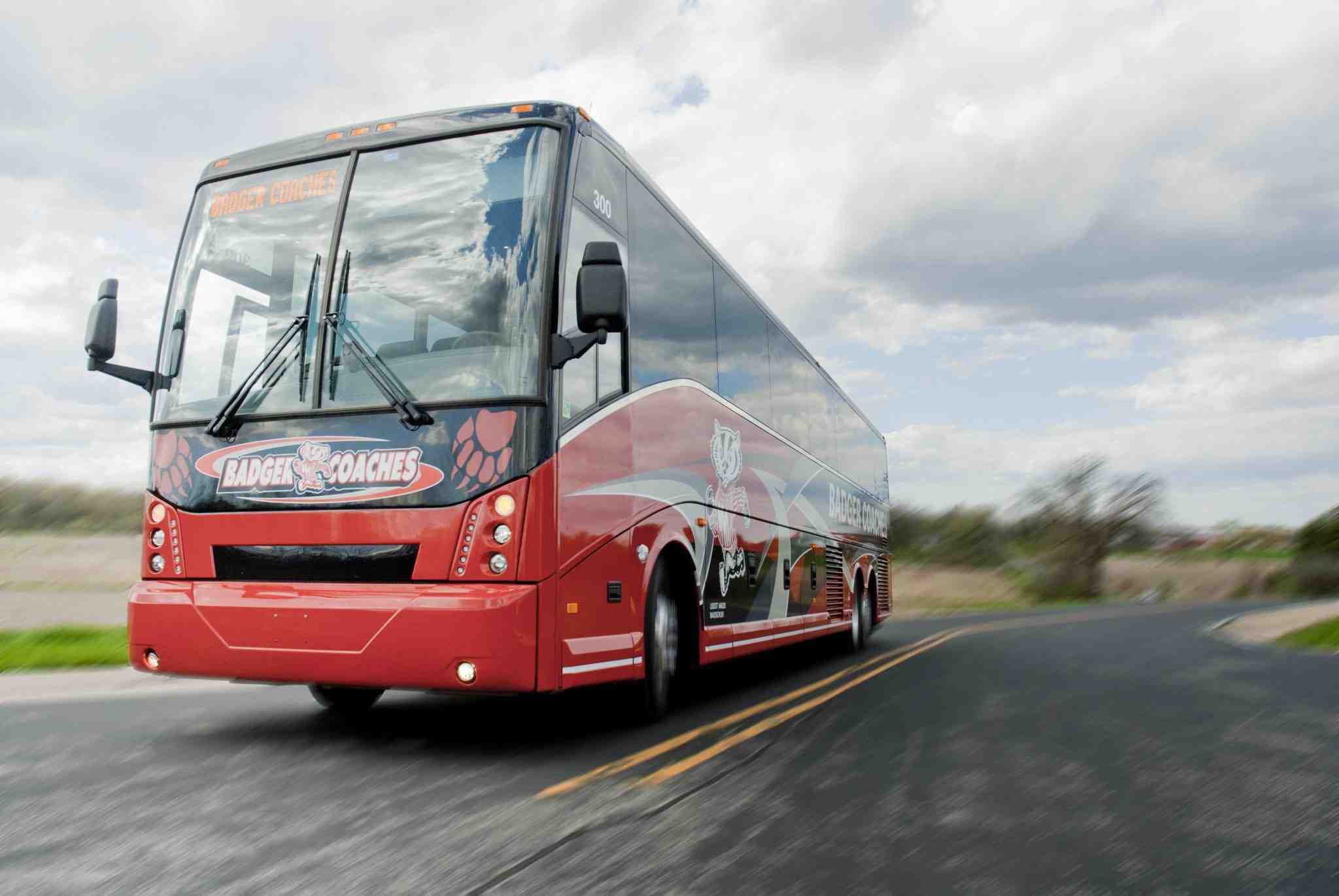 Ilustrasi charter bus nebraska untuk artikel Charter bus nebraska: Discover Easy Travel: Sewa Bus Charter…